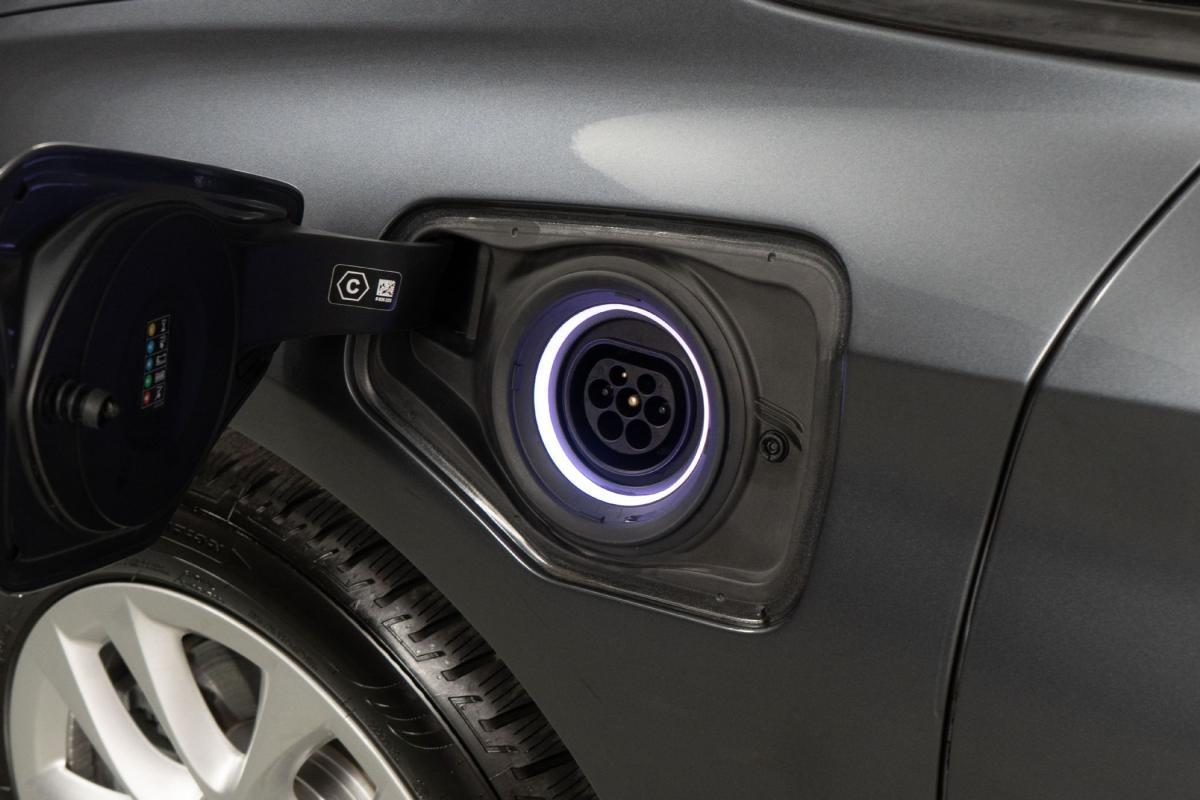 bmw-serie-2-2021-hibrido-a-gasolina-1499cc