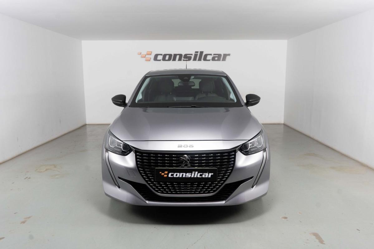 peugeot-208-2023-gasolina-1199cc