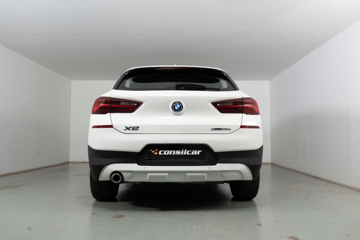 bmw-x2-2022-hibrido-a-gasolina-1499cc