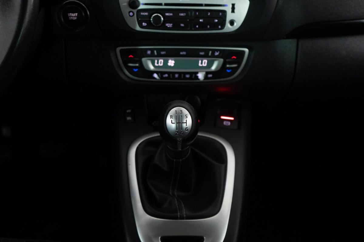 renault-scenic-2014-diesel-1461cc