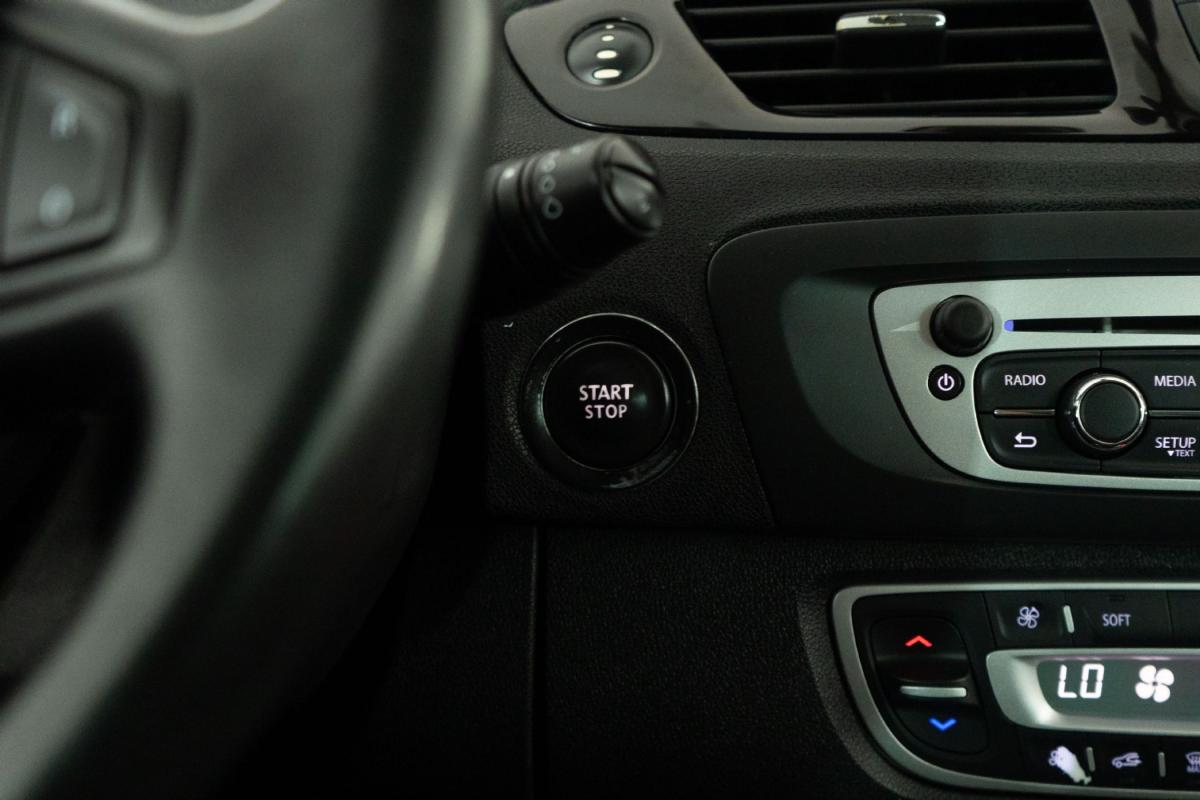 renault-scenic-2014-diesel-1461cc