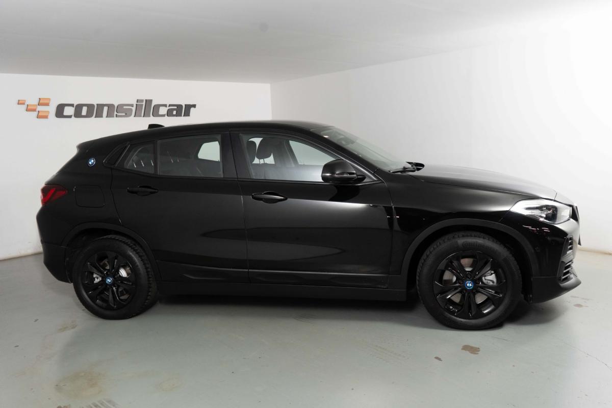 bmw-x2-2022-hibrido-a-gasolina-1499cc