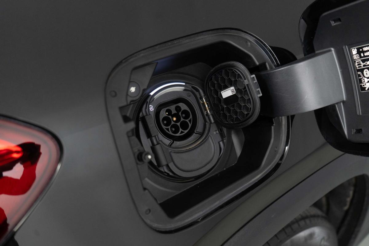 mercedes-benz-gla-2022-hibrido-a-gasolina-1332cc