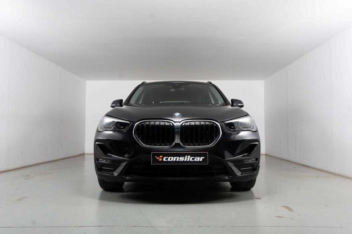 bmw-x1-2021-hibrido-a-gasolina-1499cc