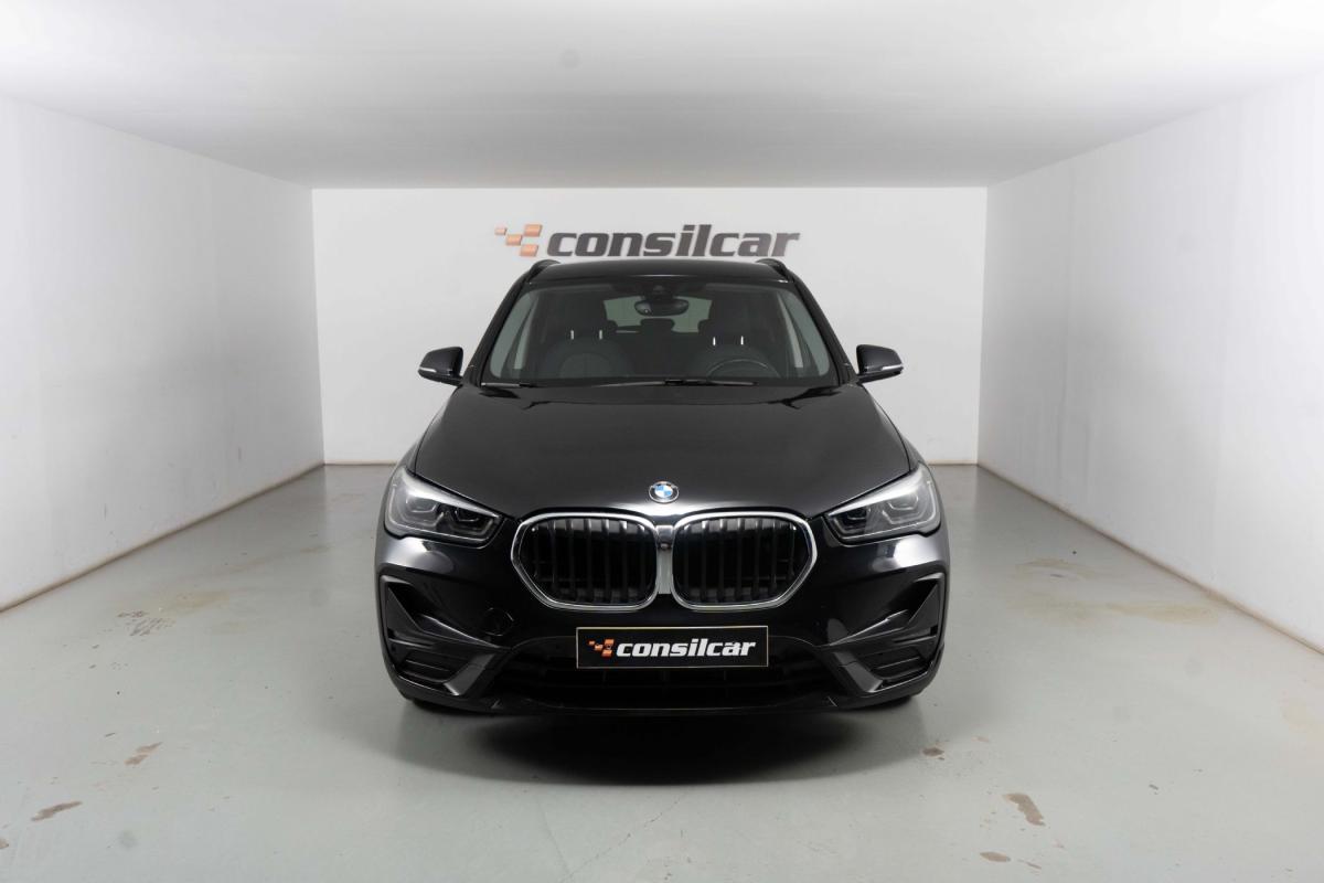 bmw-x1-2021-hibrido-a-gasolina-1499cc