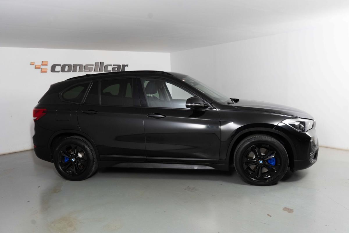 bmw-x1-2021-hibrido-a-gasolina-1499cc