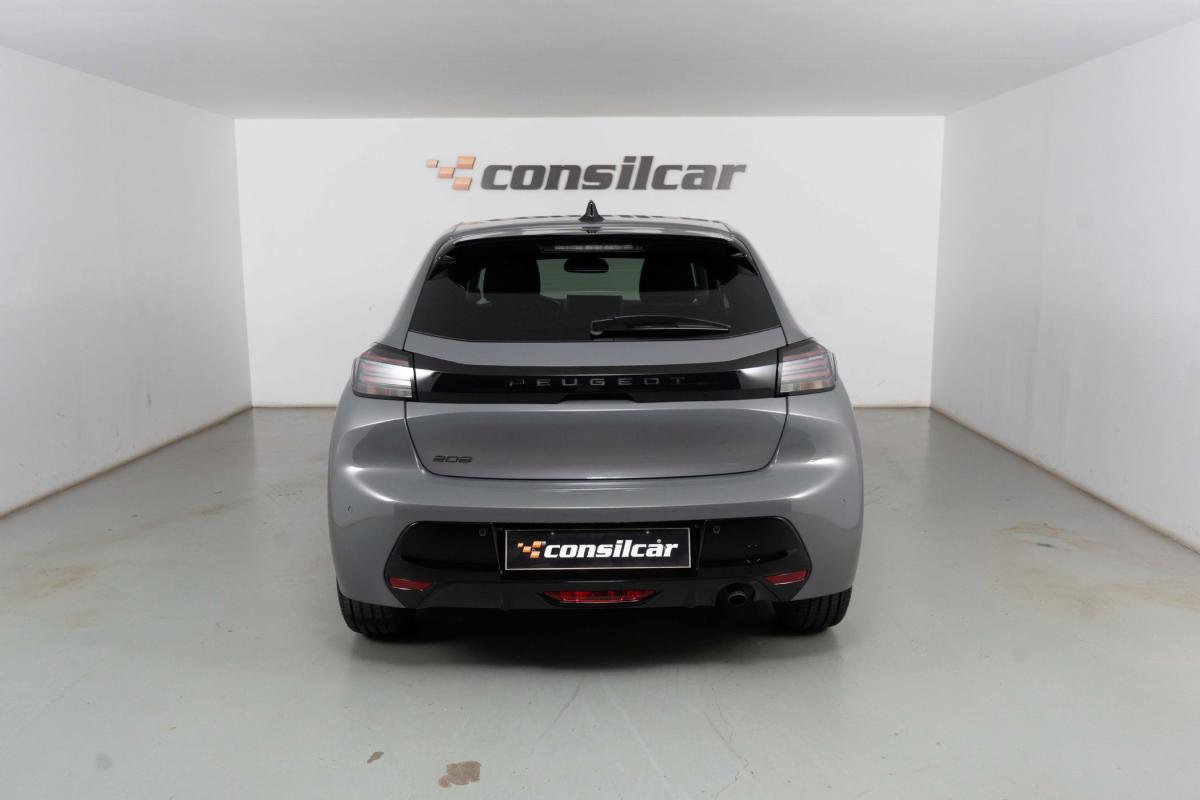 peugeot-208-2025-gasolina-1199cc
