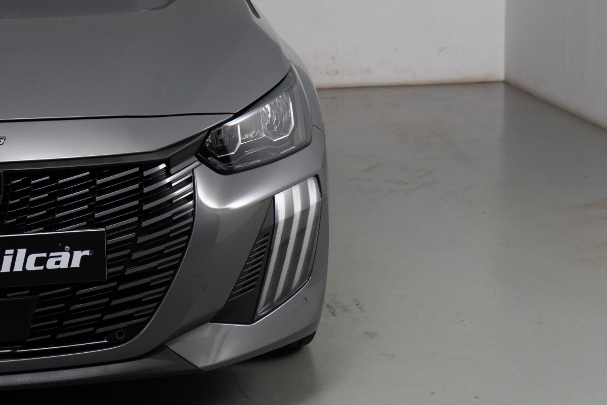 peugeot-208-2025-gasolina-1199cc