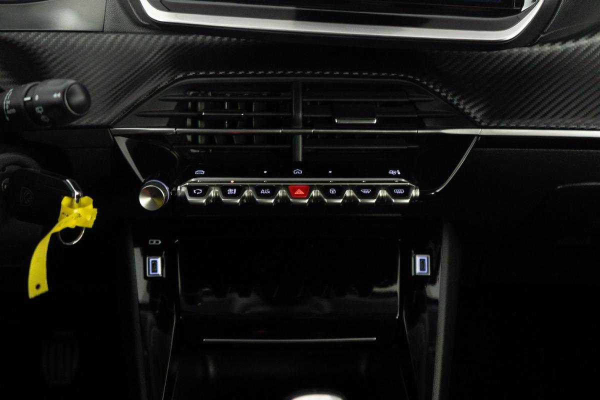 peugeot-208-2025-gasolina-1199cc