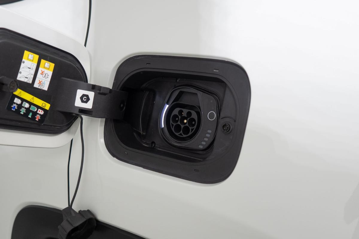 jeep-compass-2021-hibrido-a-gasolina-1332cc