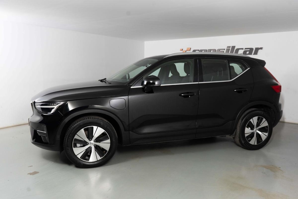 volvo-xc40-2023-hibrido-a-gasolina-1477cc