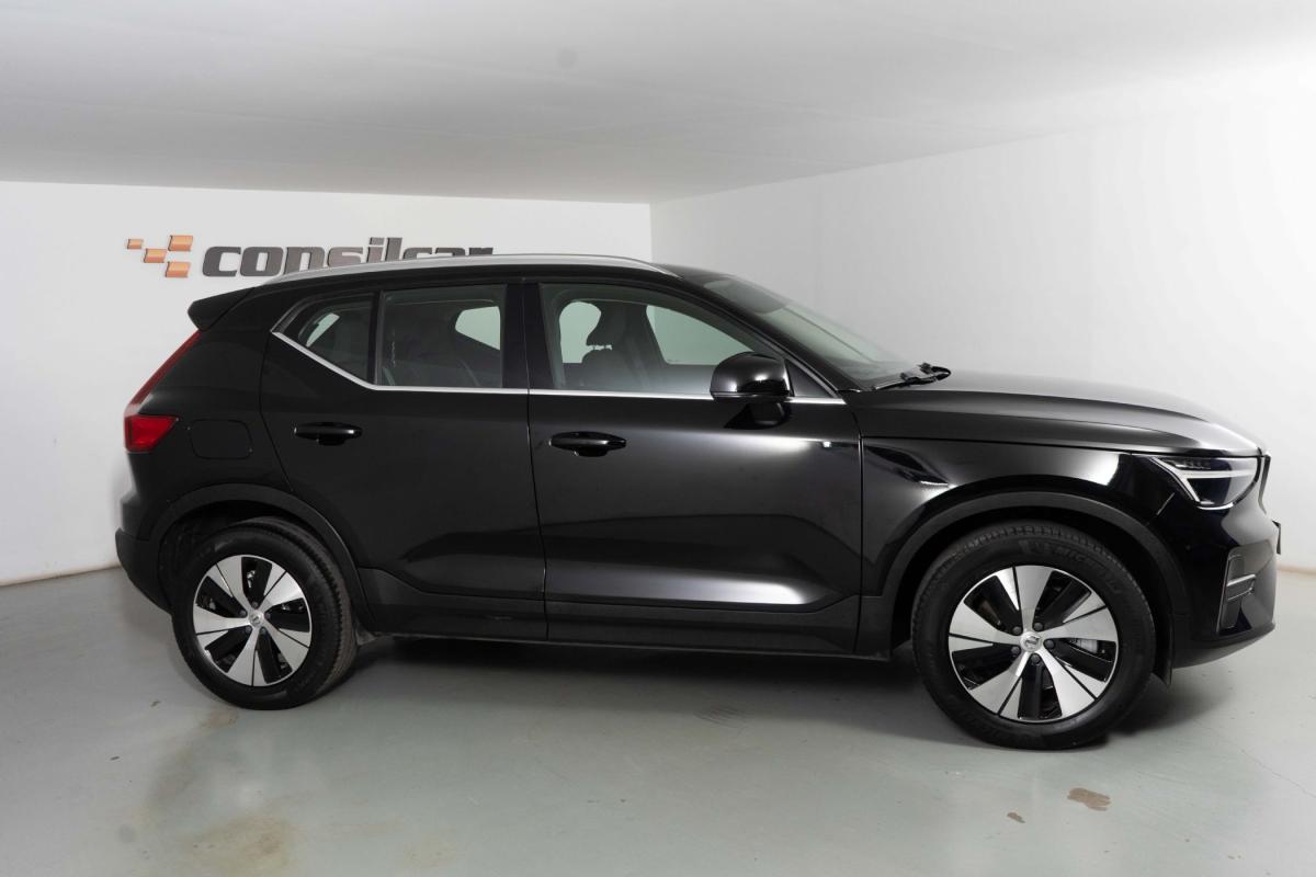 volvo-xc40-2023-hibrido-a-gasolina-1477cc