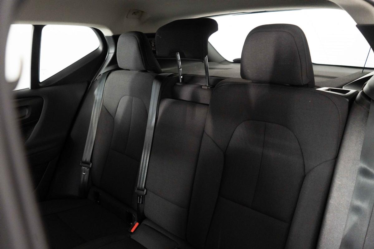volvo-xc40-2023-hibrido-a-gasolina-1477cc