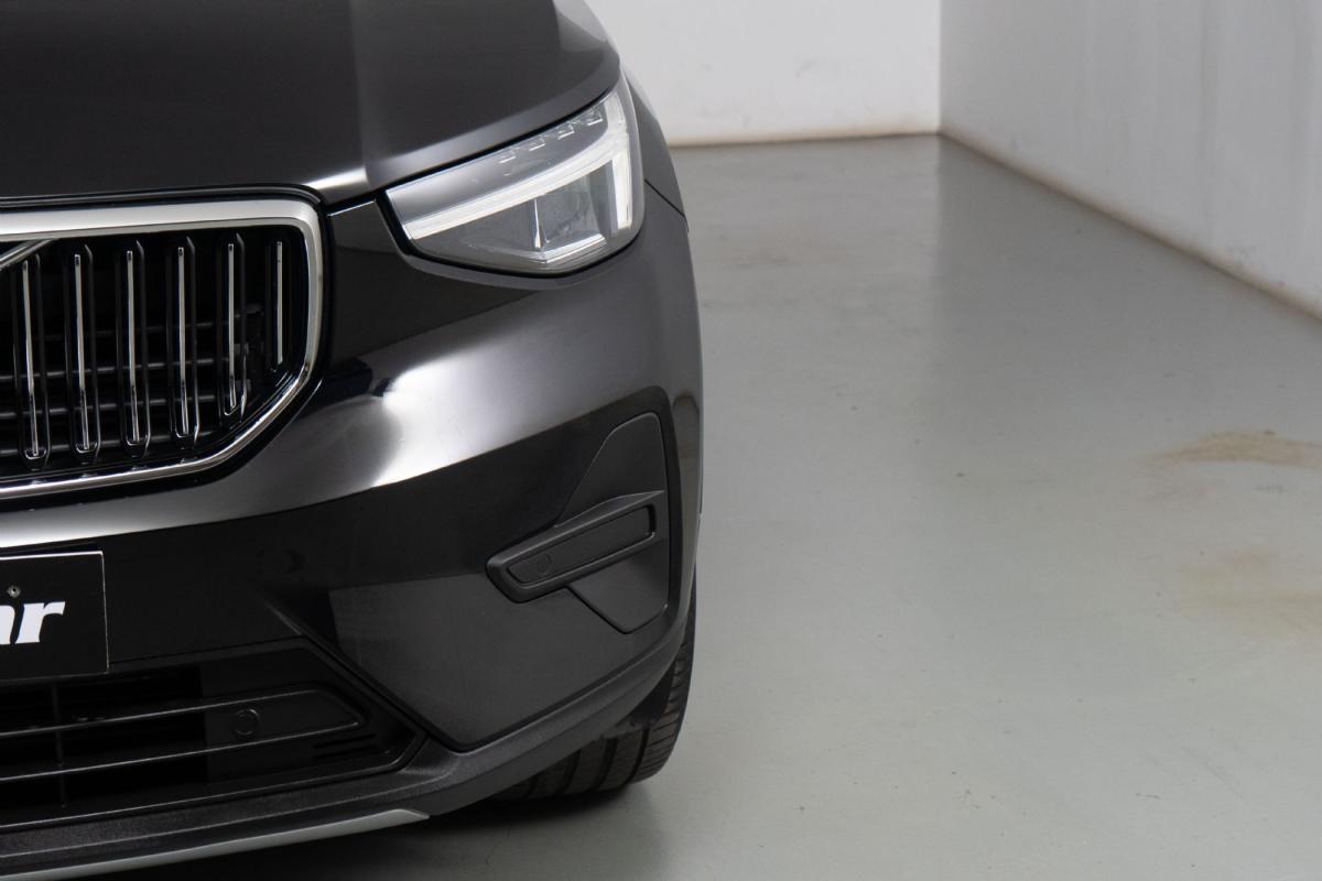 volvo-xc40-2023-hibrido-a-gasolina-1477cc