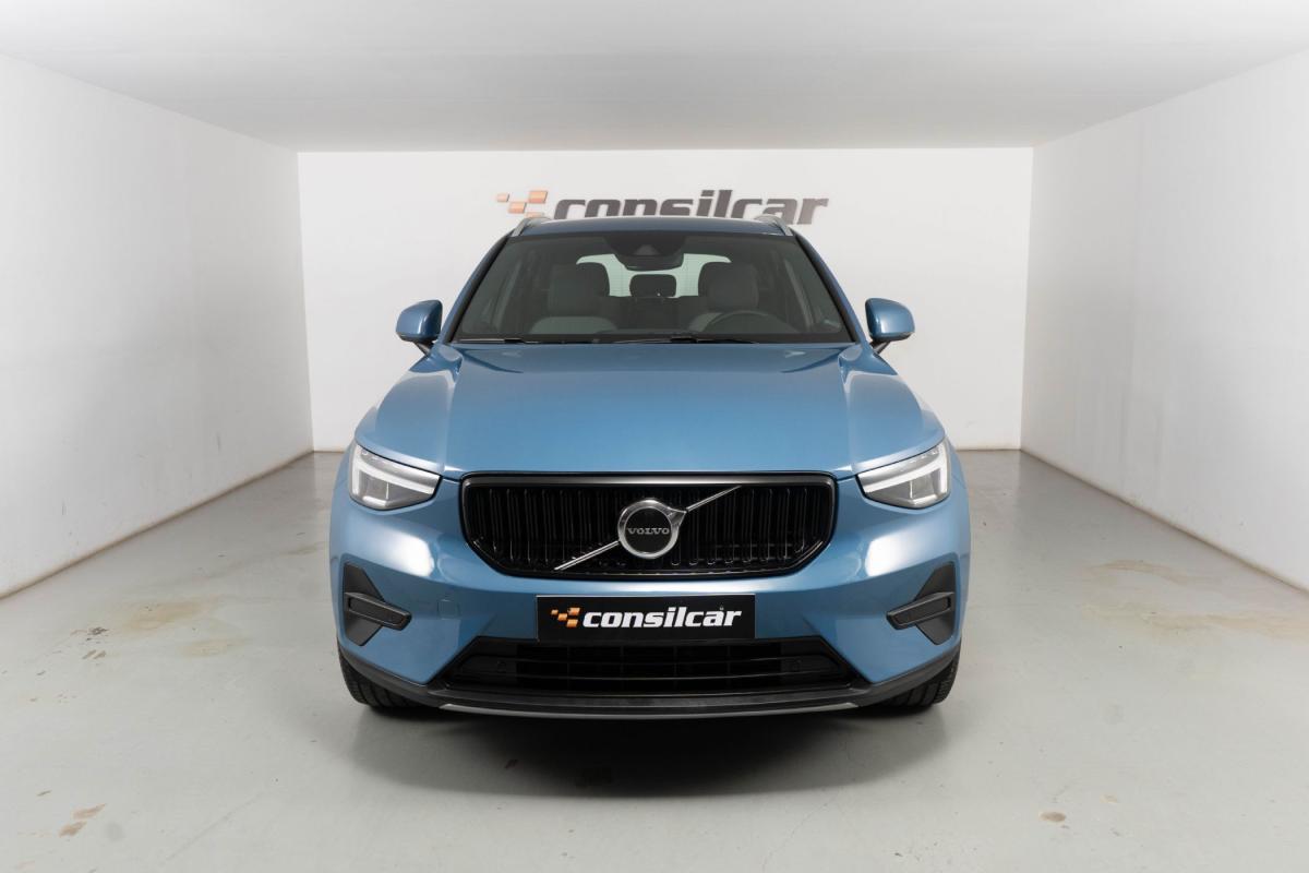 volvo-xc40-2022-hibrido-a-gasolina-1477cc