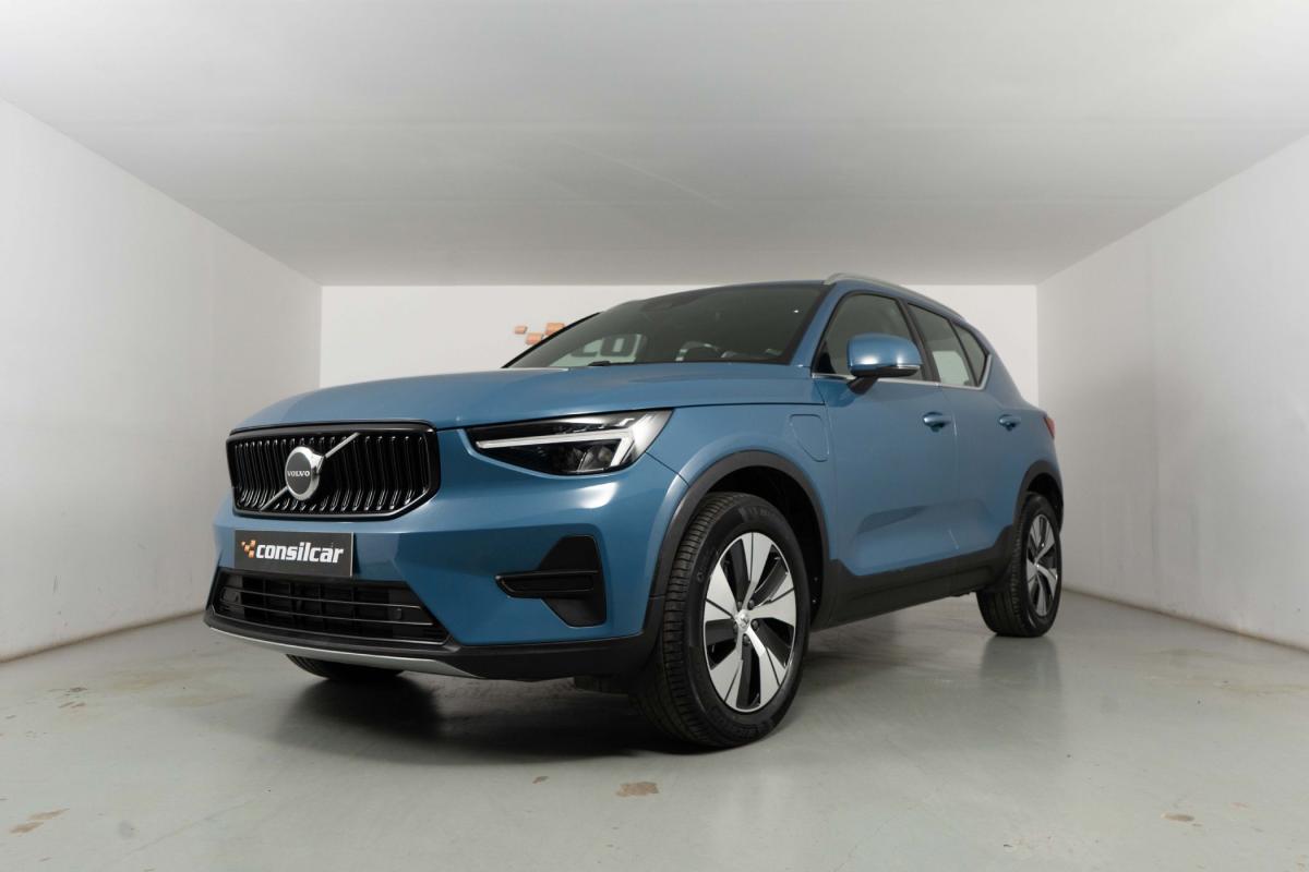 volvo-xc40-2022-hibrido-a-gasolina-1477cc