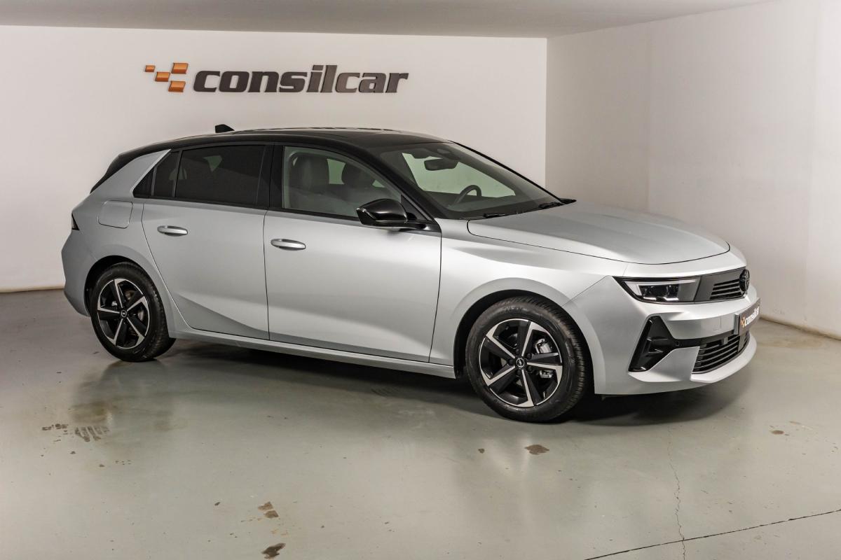 opel-astra-2025-gasolina-1199cc