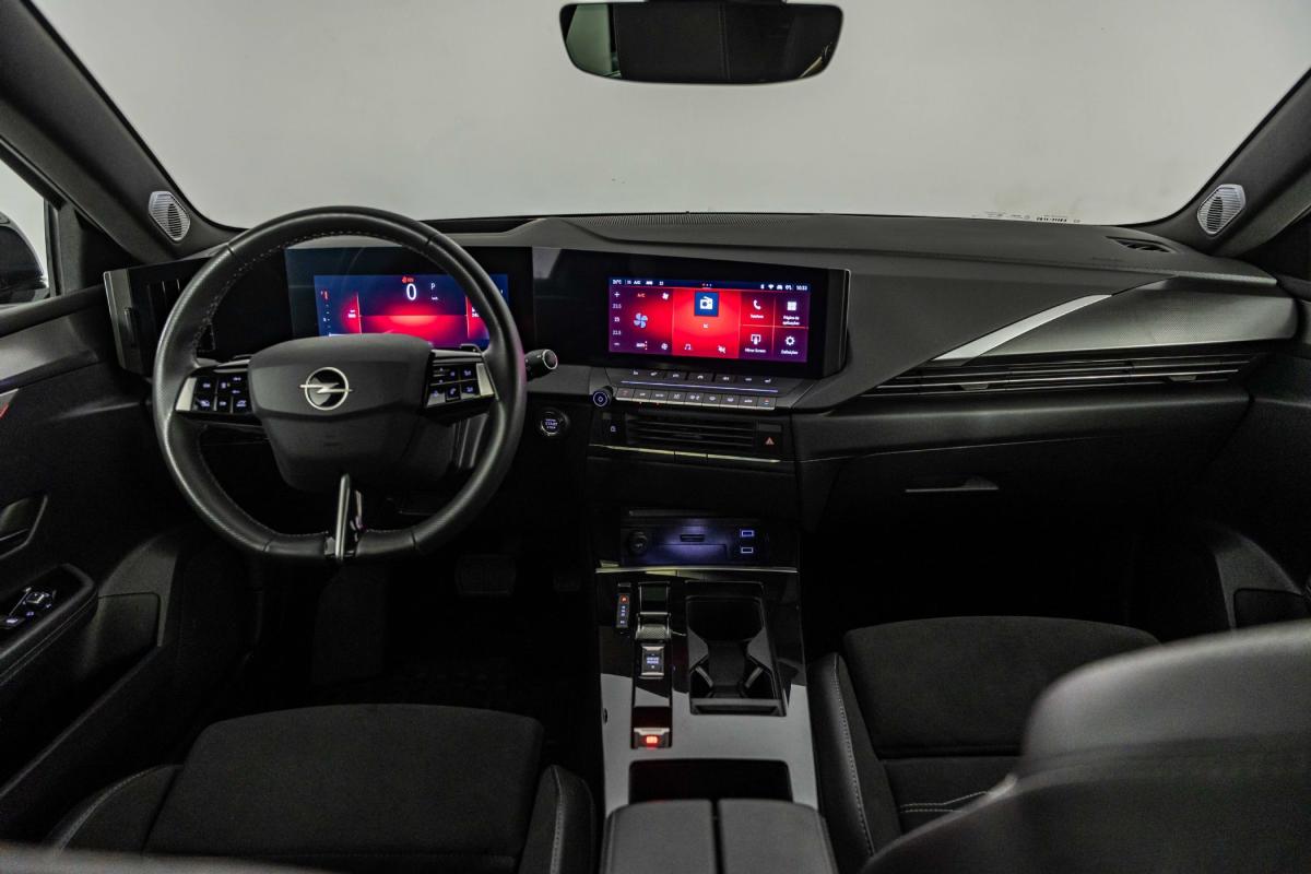 opel-astra-2025-gasolina-1199cc