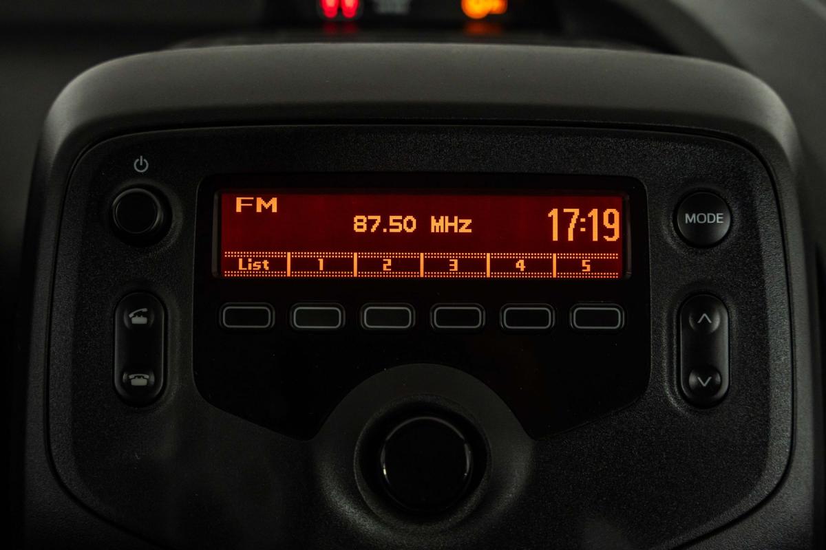 toyota-aygo-2018-gasolina-998cc