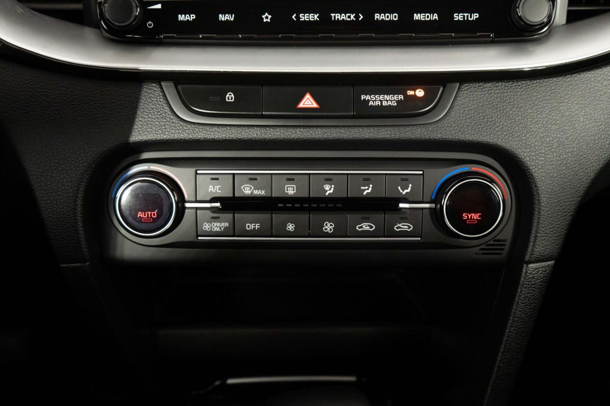 kia-xceed-2022-hibrido-a-gasolina-1580cc