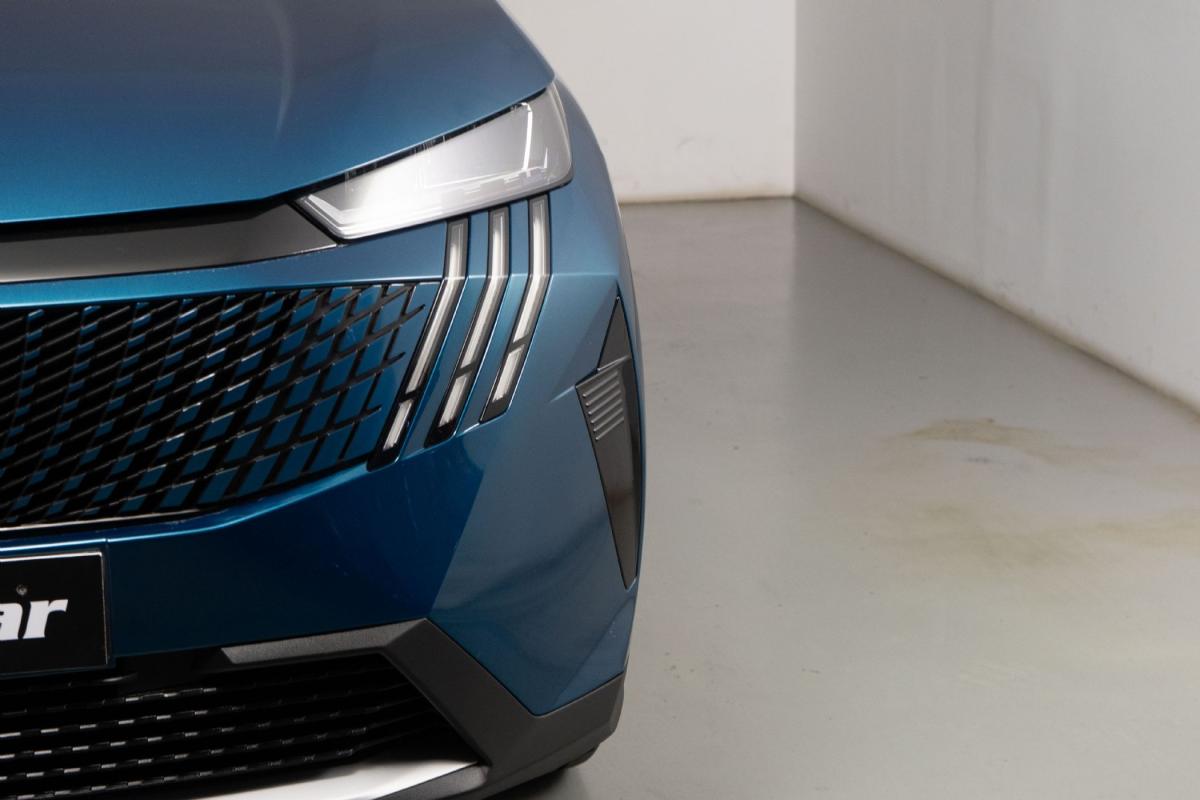peugeot-5008-2025-gasolina-1199cc