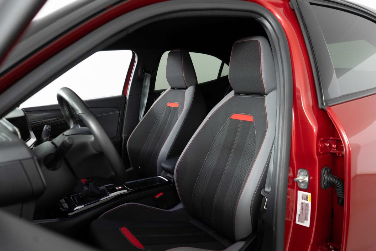 opel-mokka-2023-gasolina-1199cc