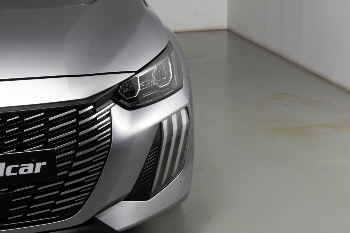 peugeot-208-2025-gasolina-1199cc
