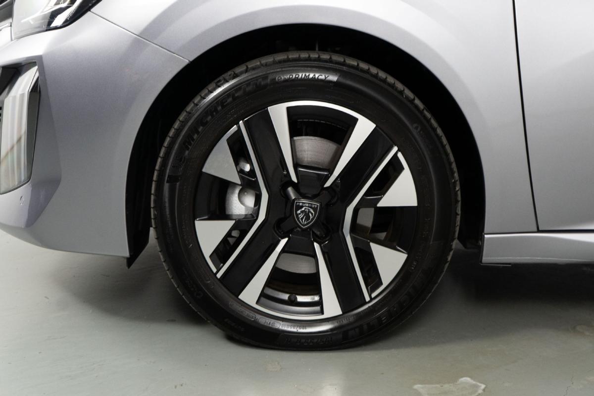 peugeot-208-2025-gasolina-1199cc