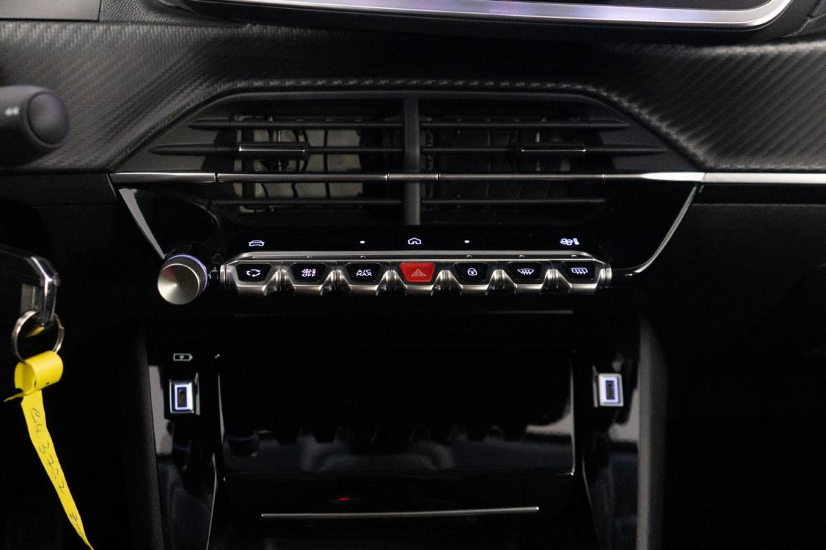 peugeot-208-2025-gasolina-1199cc