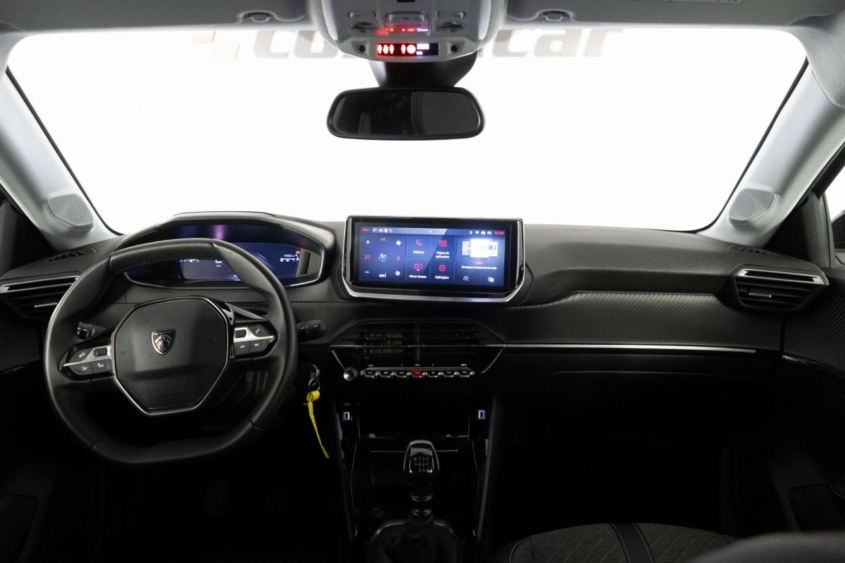 peugeot-208-2025-gasolina-1199cc