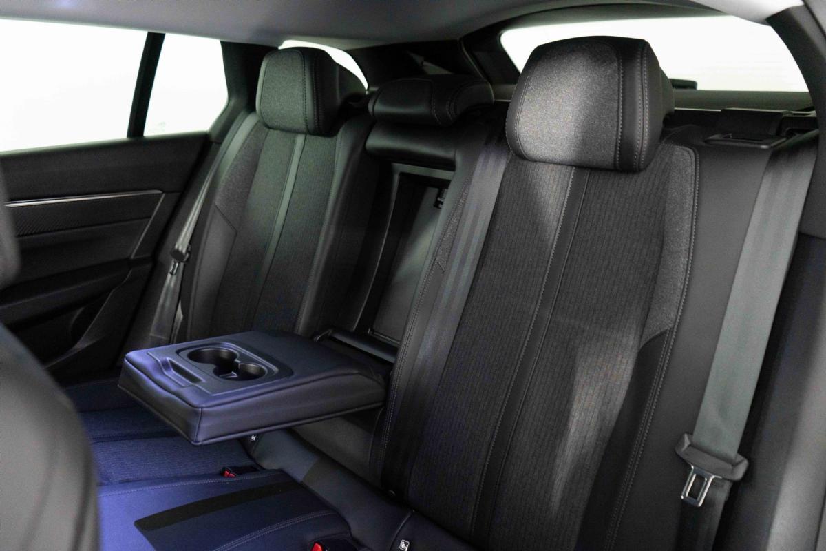 peugeot-508-sw-2021-hibrido-a-gasolina-1598cc