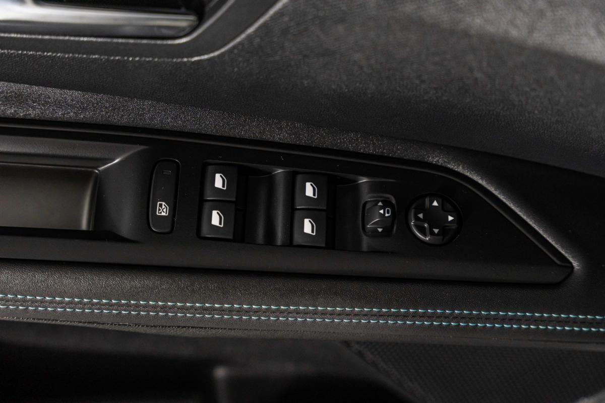 peugeot-3008-2024-hibrido-a-gasolina-1598cc