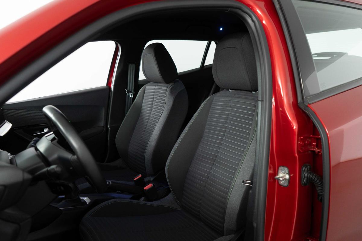 peugeot-2008-2024-gasolina-1199cc