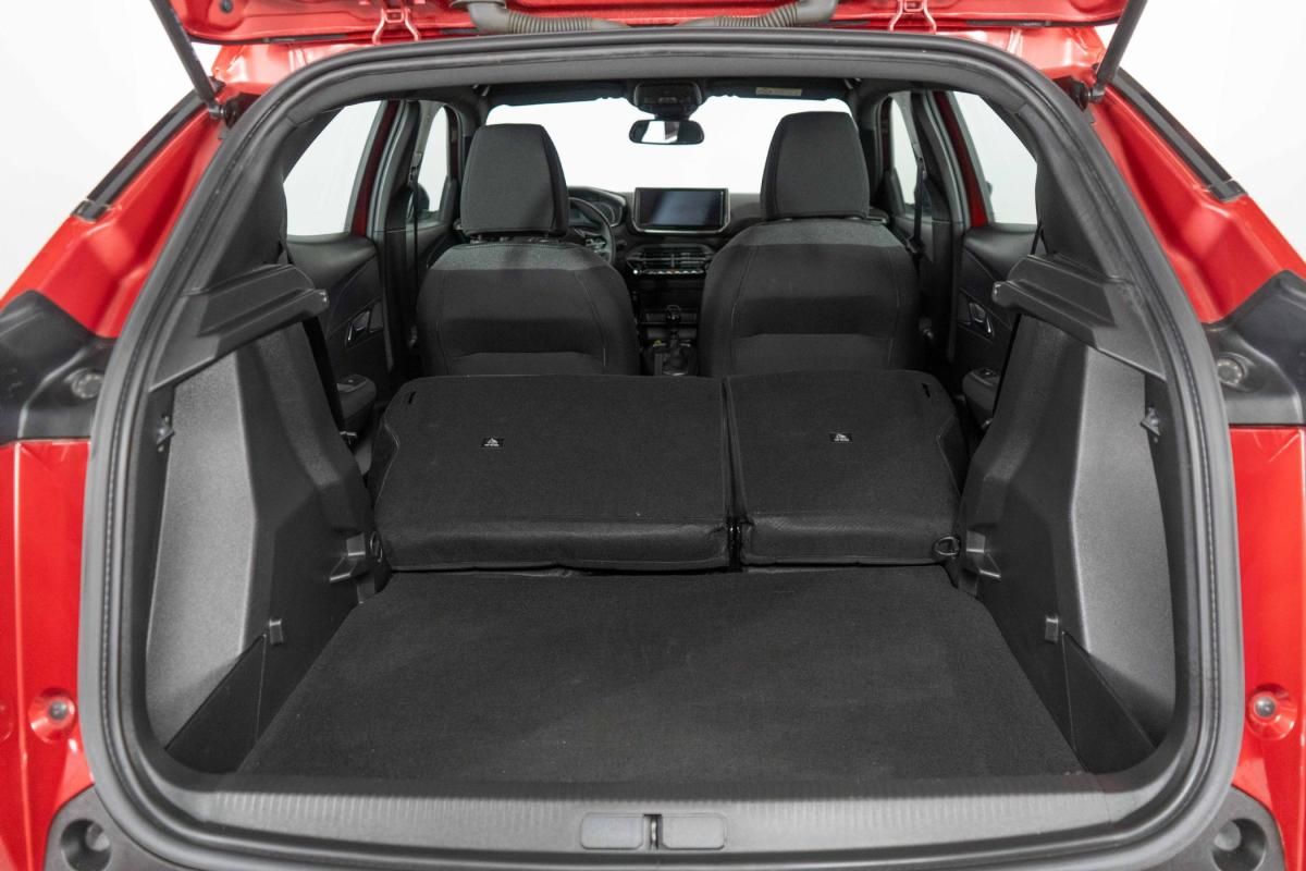 peugeot-2008-2024-gasolina-1199cc