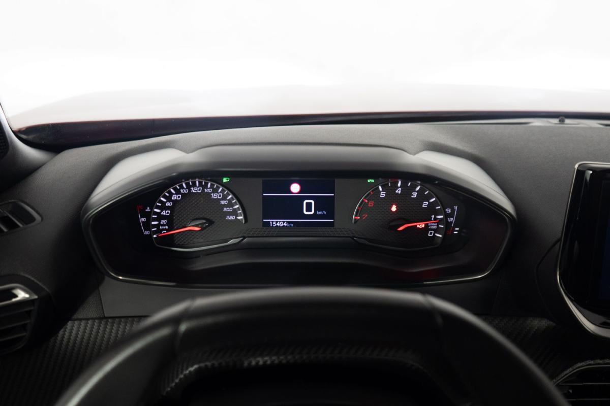 peugeot-2008-2024-gasolina-1199cc