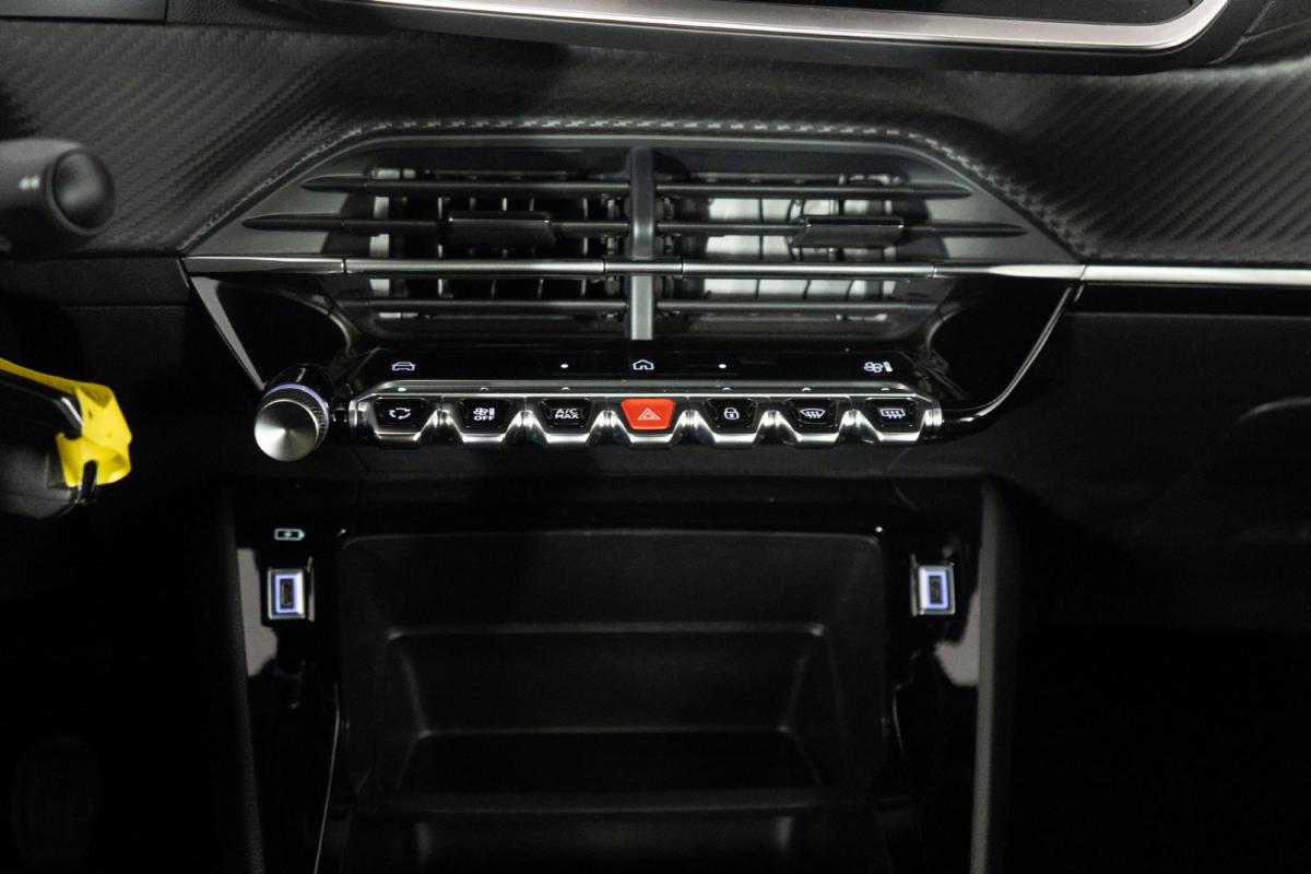 peugeot-2008-2024-gasolina-1199cc