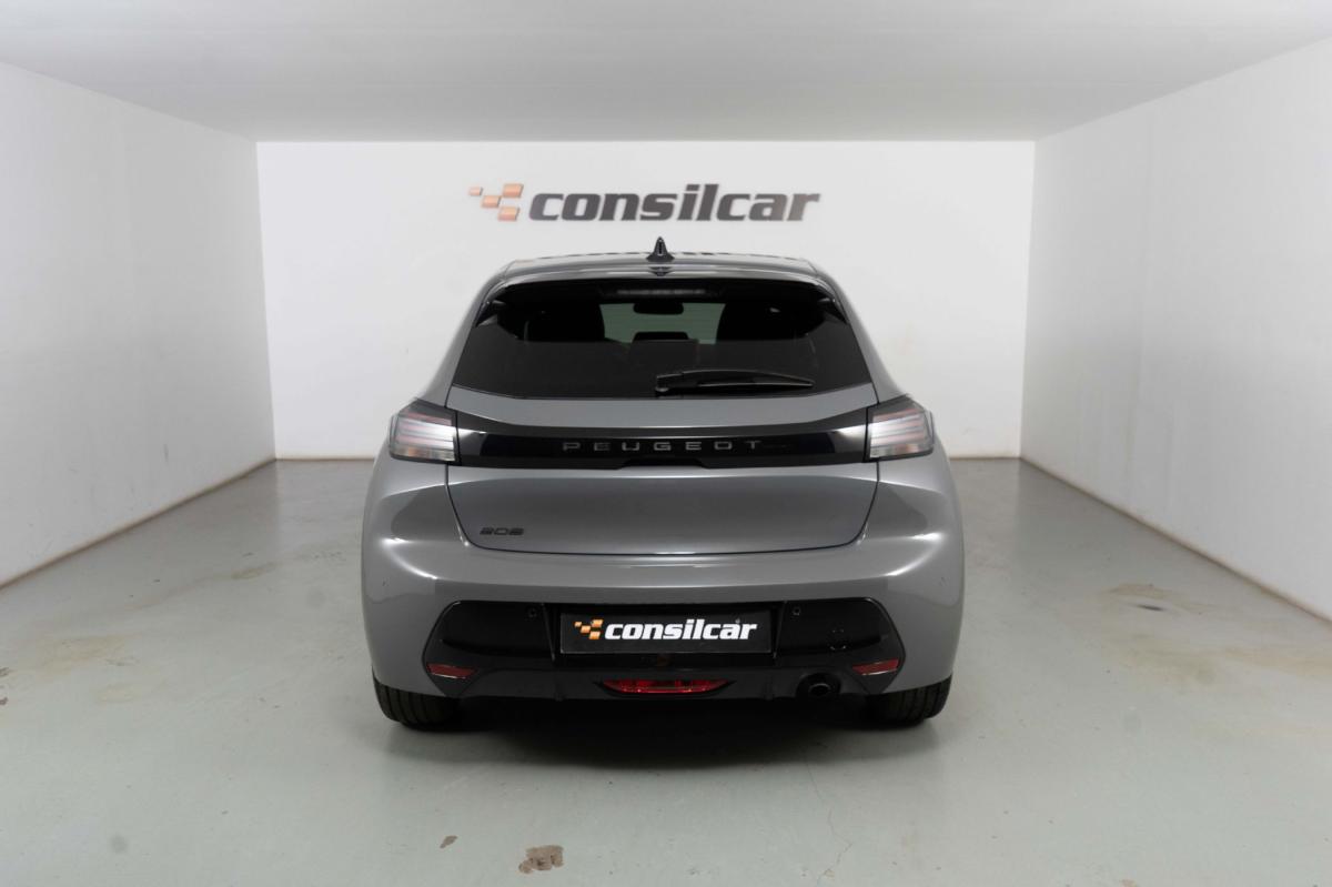 peugeot-208-2025-gasolina-1199cc