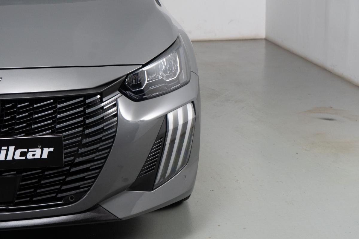 peugeot-208-2025-gasolina-1199cc