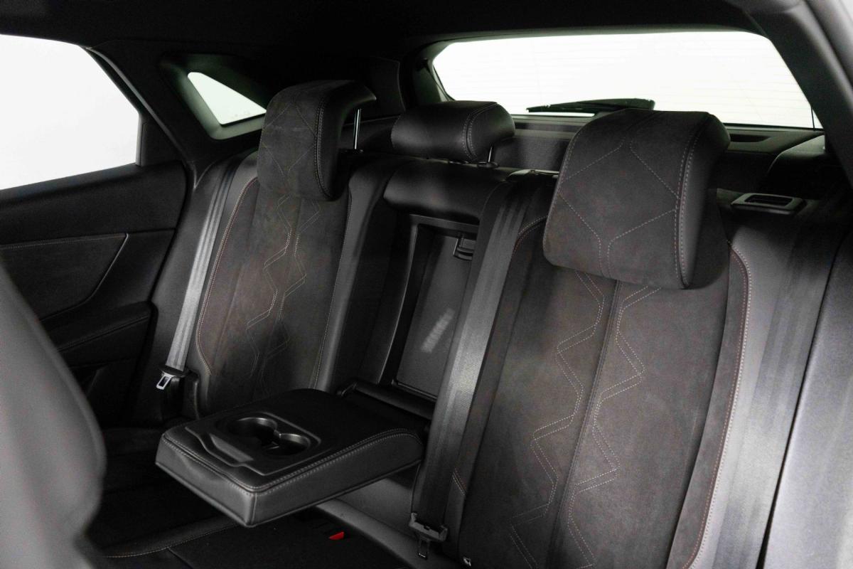 ds-ds-7-crossback-2022-hibrido-a-gasolina-1598cc