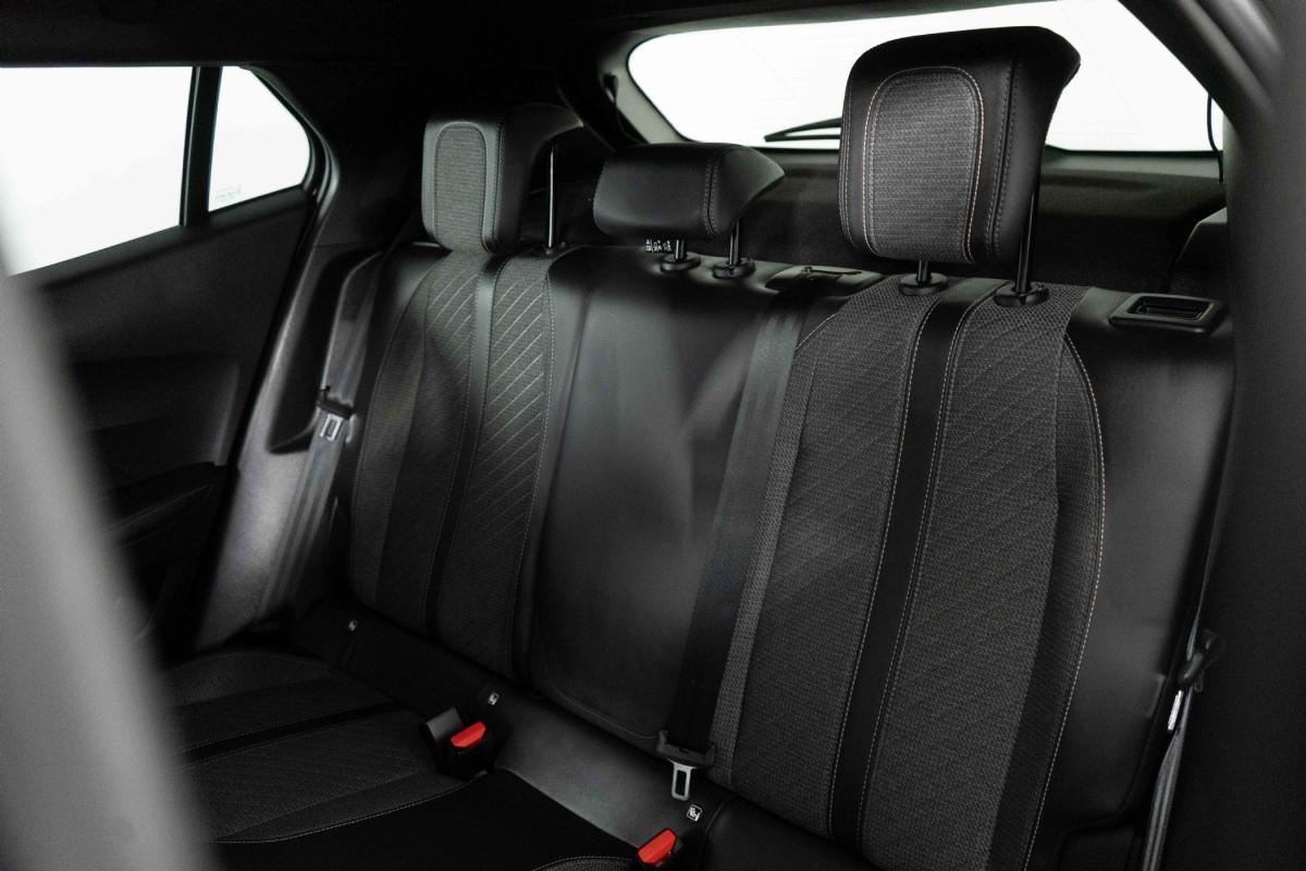 peugeot-2008-2025-gasolina-1199cc