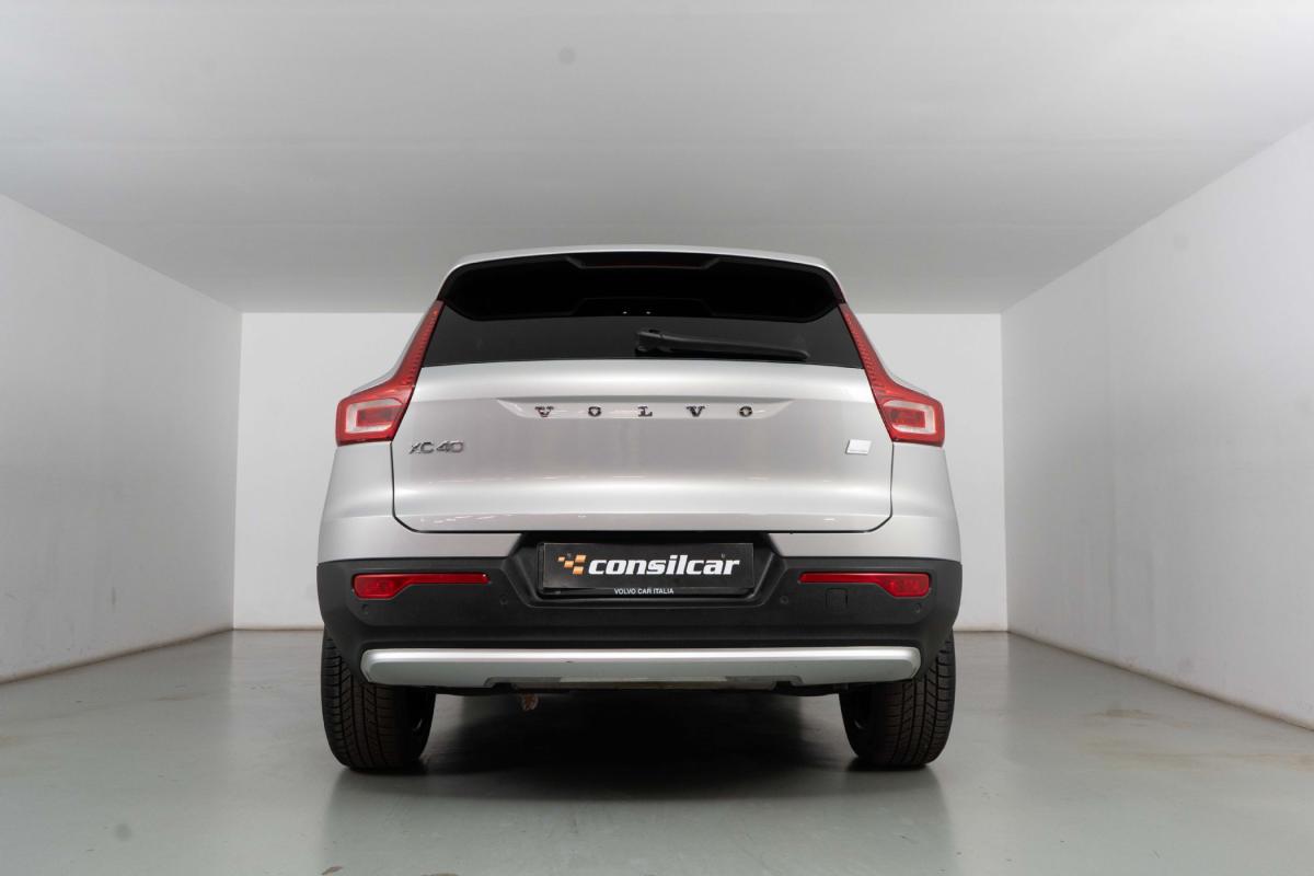 volvo-xc40-2022-hibrido-a-gasolina-1477cc