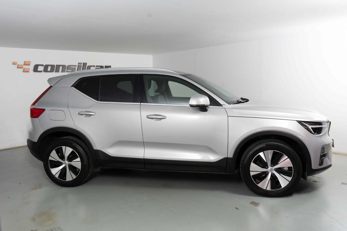 volvo-xc40-2022-hibrido-a-gasolina-1477cc