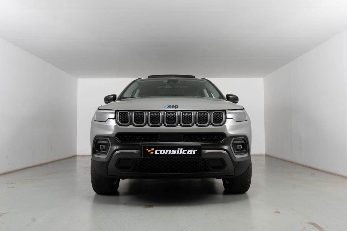 jeep-compass-2023-hibrido-a-gasolina-1332cc