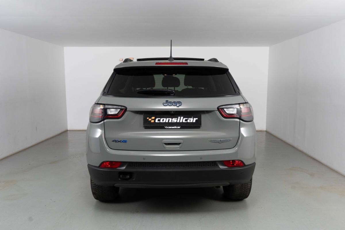 jeep-compass-2023-hibrido-a-gasolina-1332cc