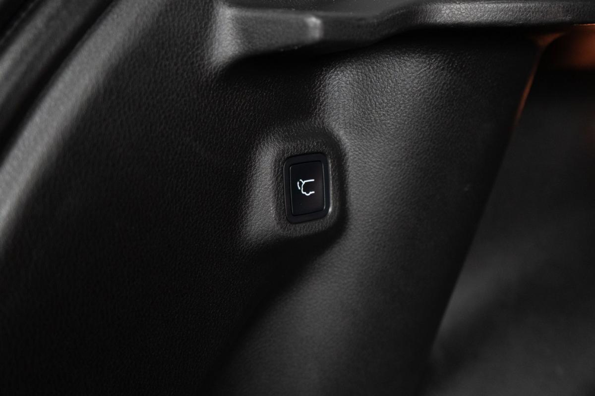 jeep-compass-2023-hibrido-a-gasolina-1332cc