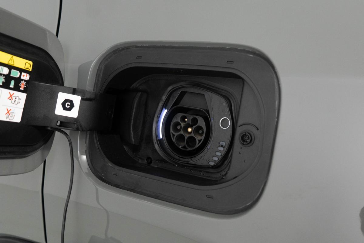 jeep-compass-2023-hibrido-a-gasolina-1332cc