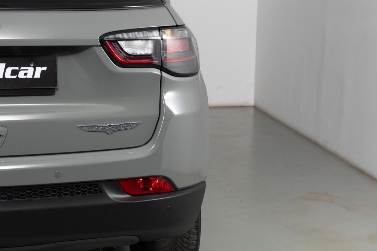 jeep-compass-2023-hibrido-a-gasolina-1332cc