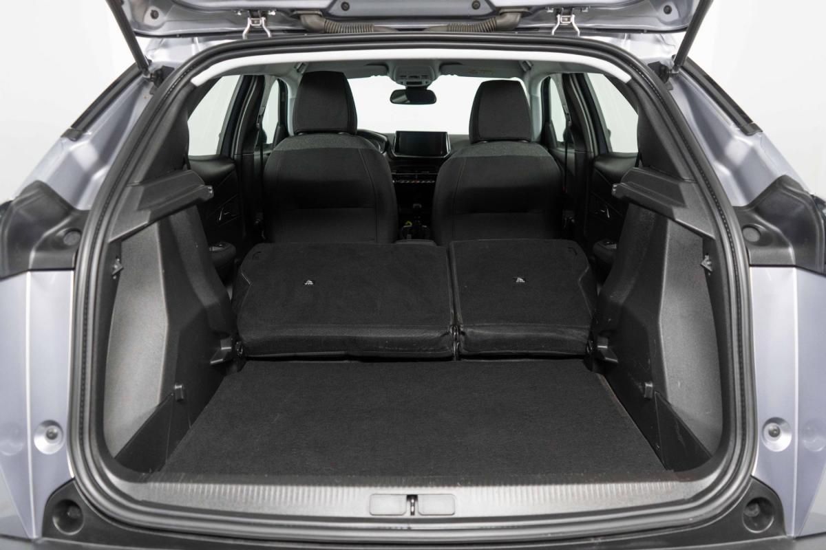 peugeot-2008-2022-gasolina-1199cc