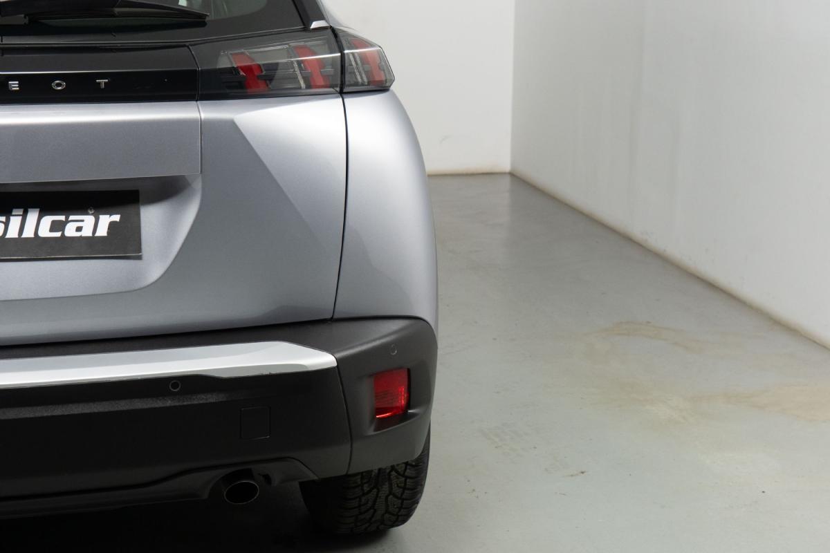 peugeot-2008-2022-gasolina-1199cc