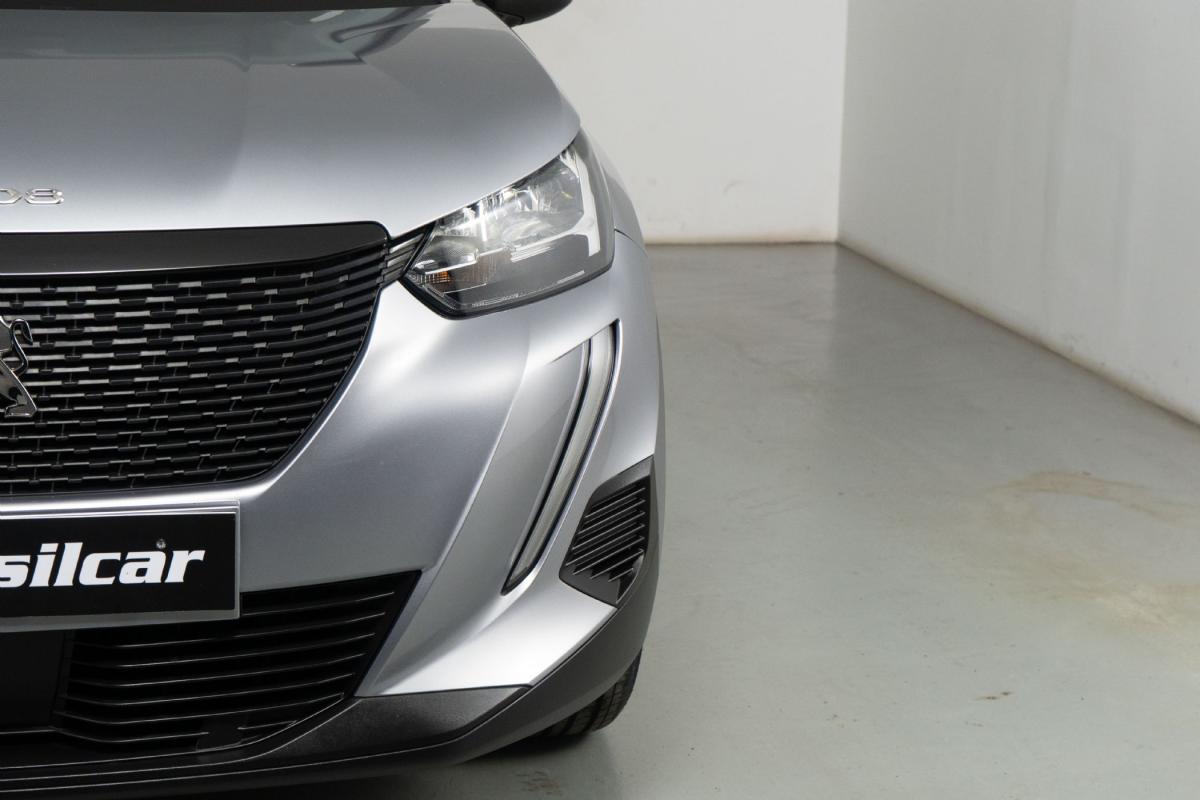 peugeot-2008-2022-gasolina-1199cc